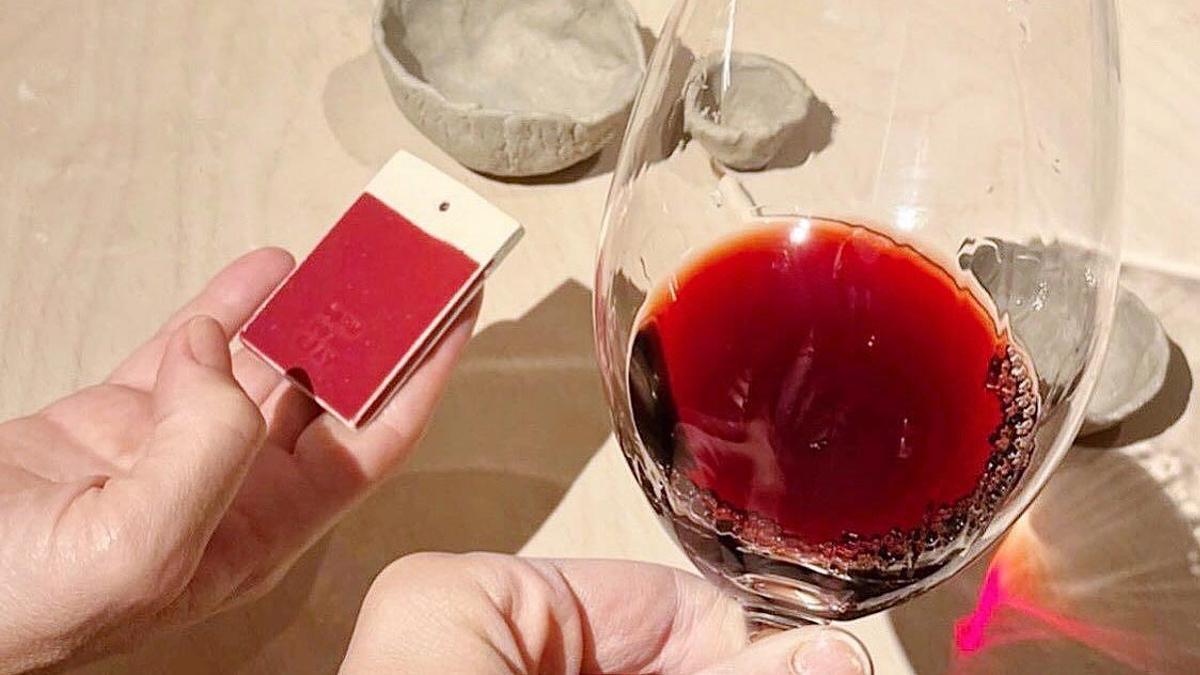 Tendència de TikTok: fes manualitats amb vi a Barcelona Tendència de TikTok: fes manualitats amb vi a Barcelona