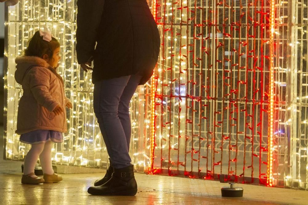 Encendido de luces de Navidad e inauguración del Belén en Cartagena