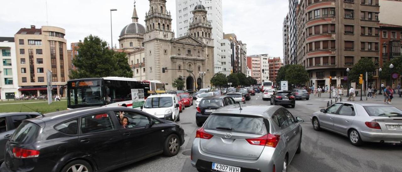 Los conductores tendrán prohibido usar la bocina, el &quot;escape libre&quot; y la música alta