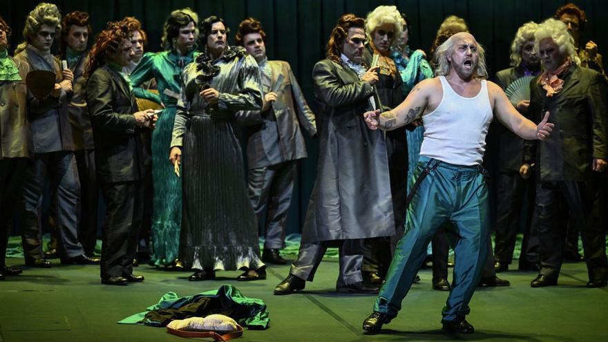 Ernesto Petti, en el papel de Rigoletto. | IVÁN MARTÍNEZ