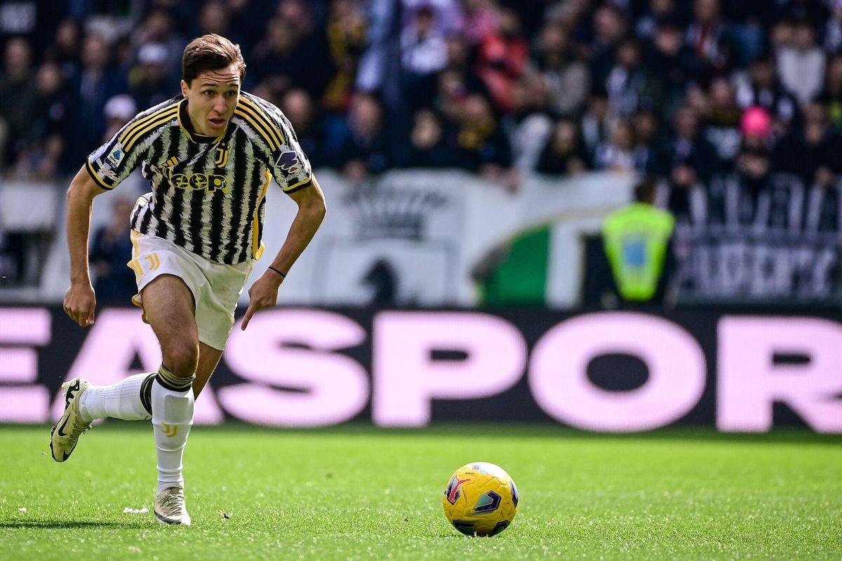 Federico Chiesa, de la Juventus, durante el partido de fútbol de la Serie A entre la Juventus y el Genoa en el Allianz Stadium de Turín.