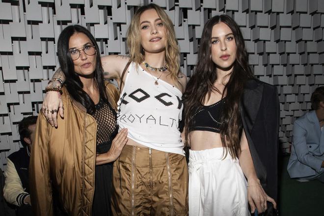Demi Moore, Paris Jackson y Scout Willis de Stella McCartney
