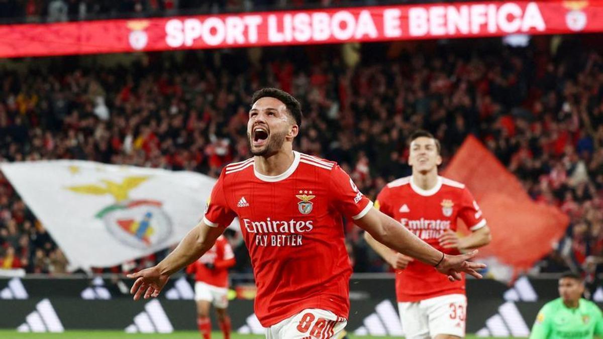 Gonçalo Ramos festeja el gol marcado con el Benfica al Famalicao.