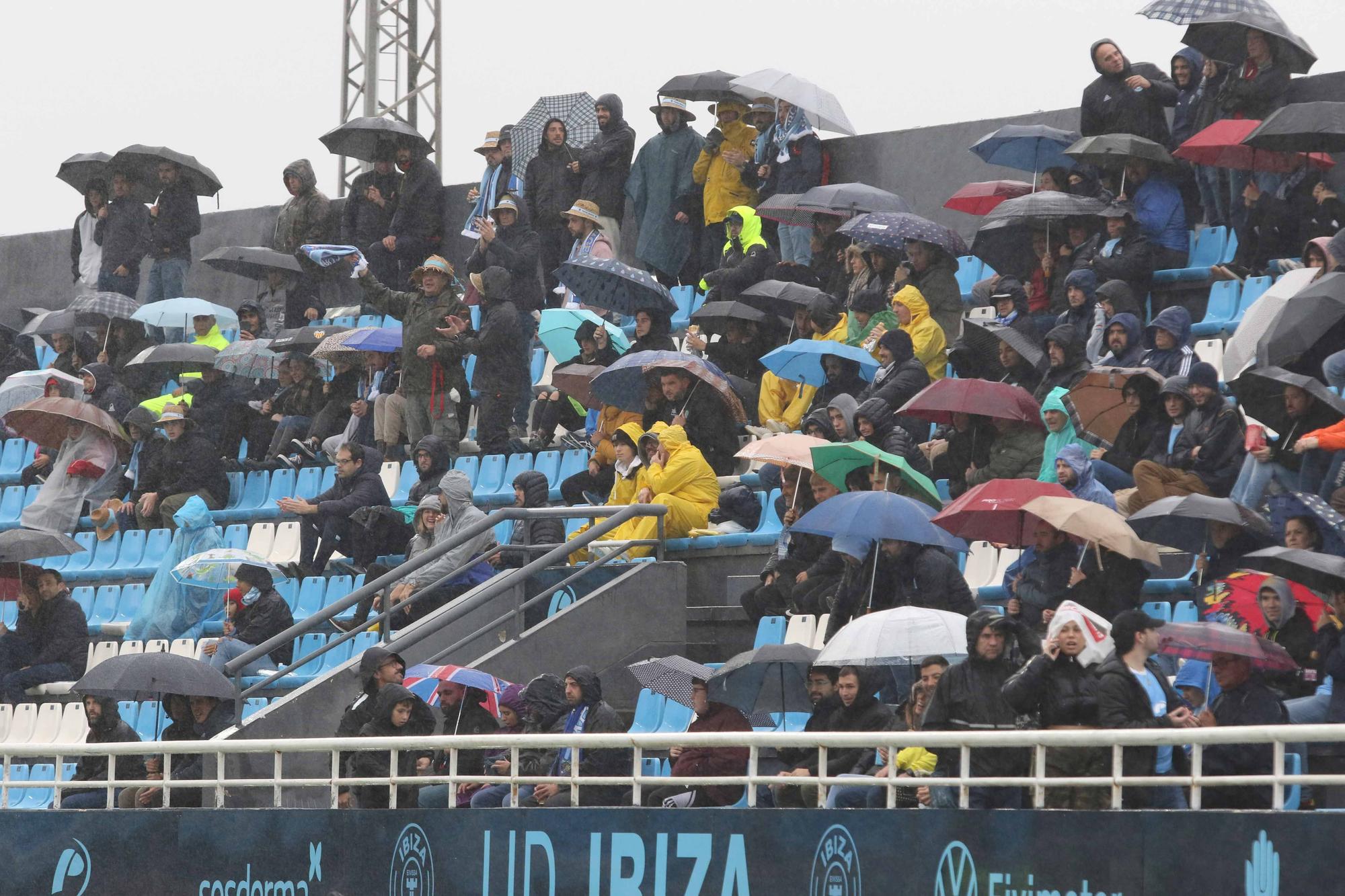 UD Ibiza-Málaga: un punto insuficiente en el duelo de colistas (1-1)
