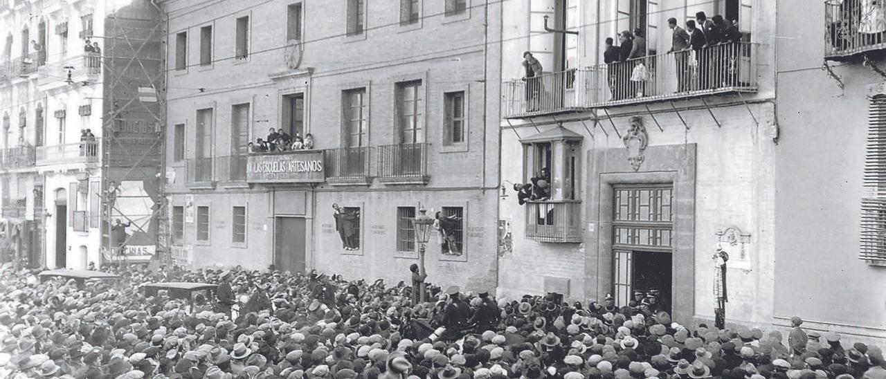 Acto celebrado en la sede del Mercantil Valenciano, en Pintor Sorolla, donde hoy está Bankia