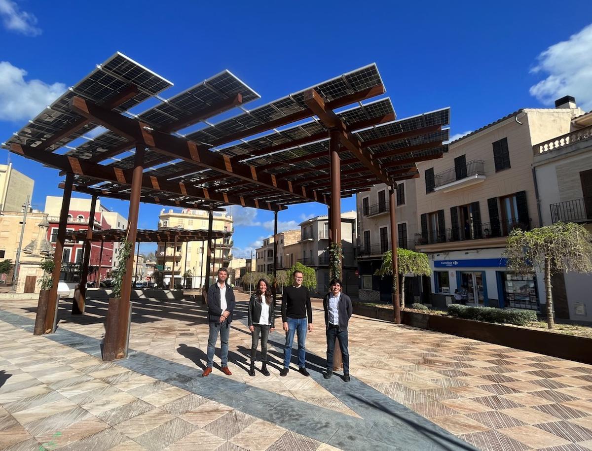 Manacor inicia la instalación de placas solares en sus plazas con dos grandes pérgolas fotovoltaicas en Sant Jaume
