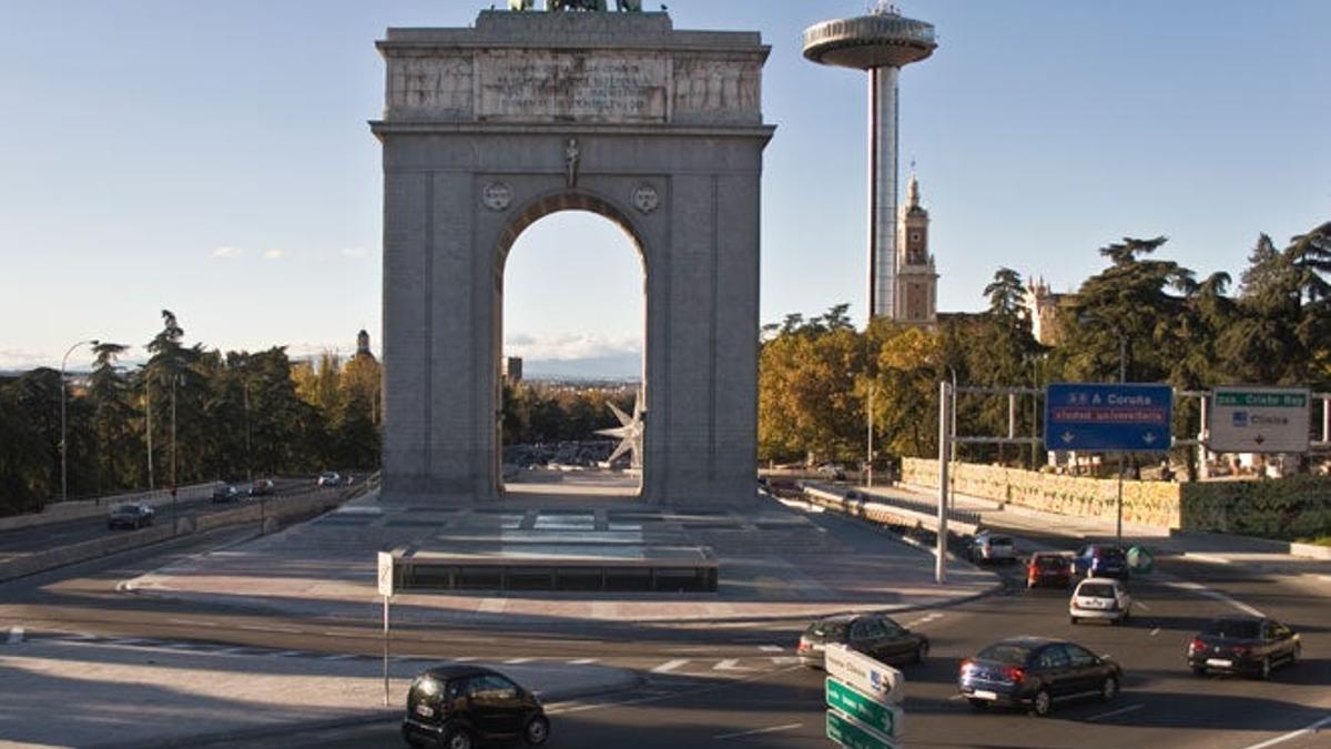 Reabre el Faro de Moncloa