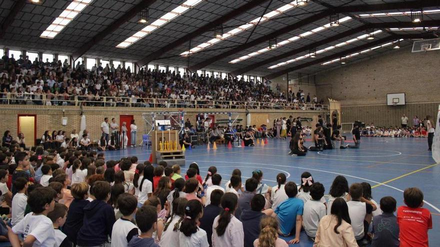 El Colegio San Ignacio da el pistoletazo de salida a sus fiestas, una oportunidad "para que los alumnos descubran sus talentos"