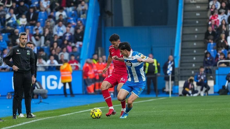 Carlos Albarrán, tras caer ante el Deportivo: «En la primera parte hemos estado mal»