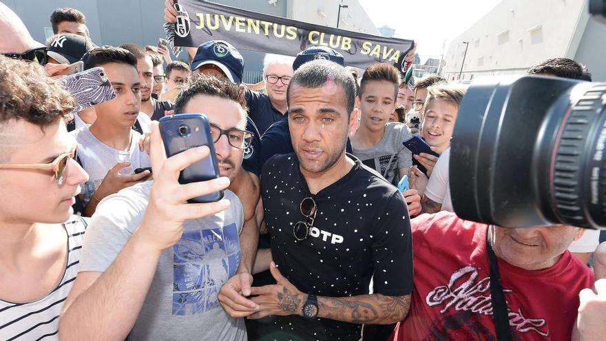 Dani Alves té un deute amb Hisenda d&#039;1,3 milions d&#039;euros