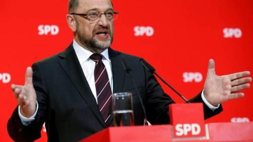 Schulz va prometre actuar amb responsabilitat.