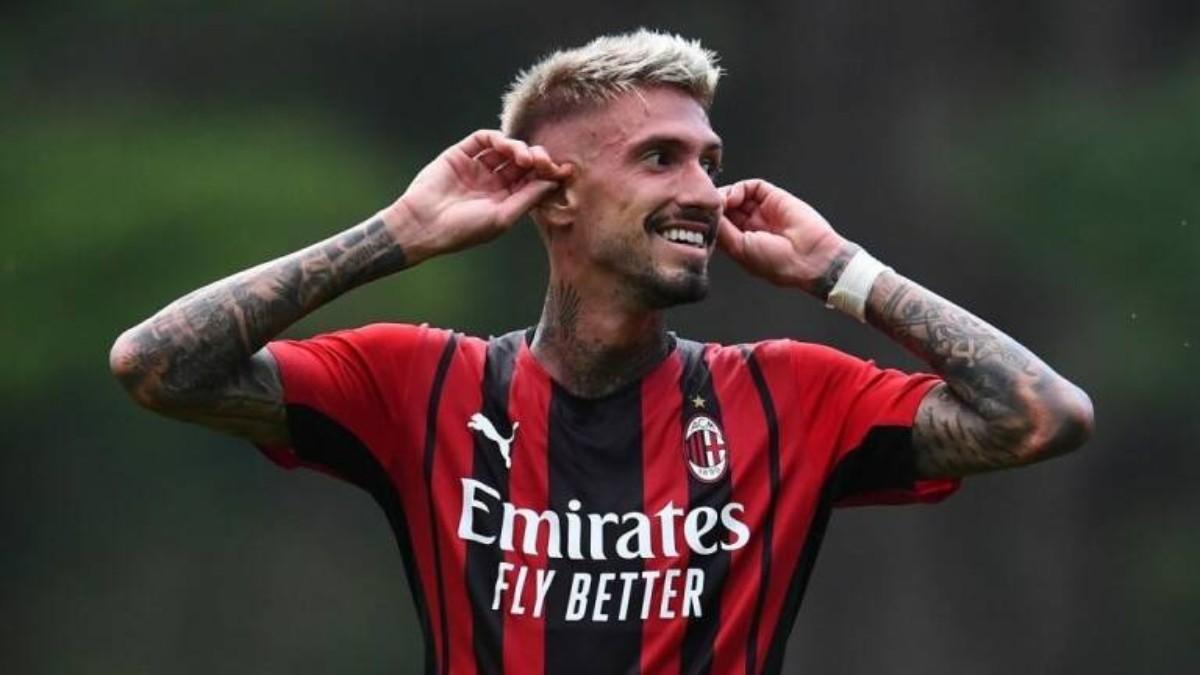 Samu Castillejo deja el Milan