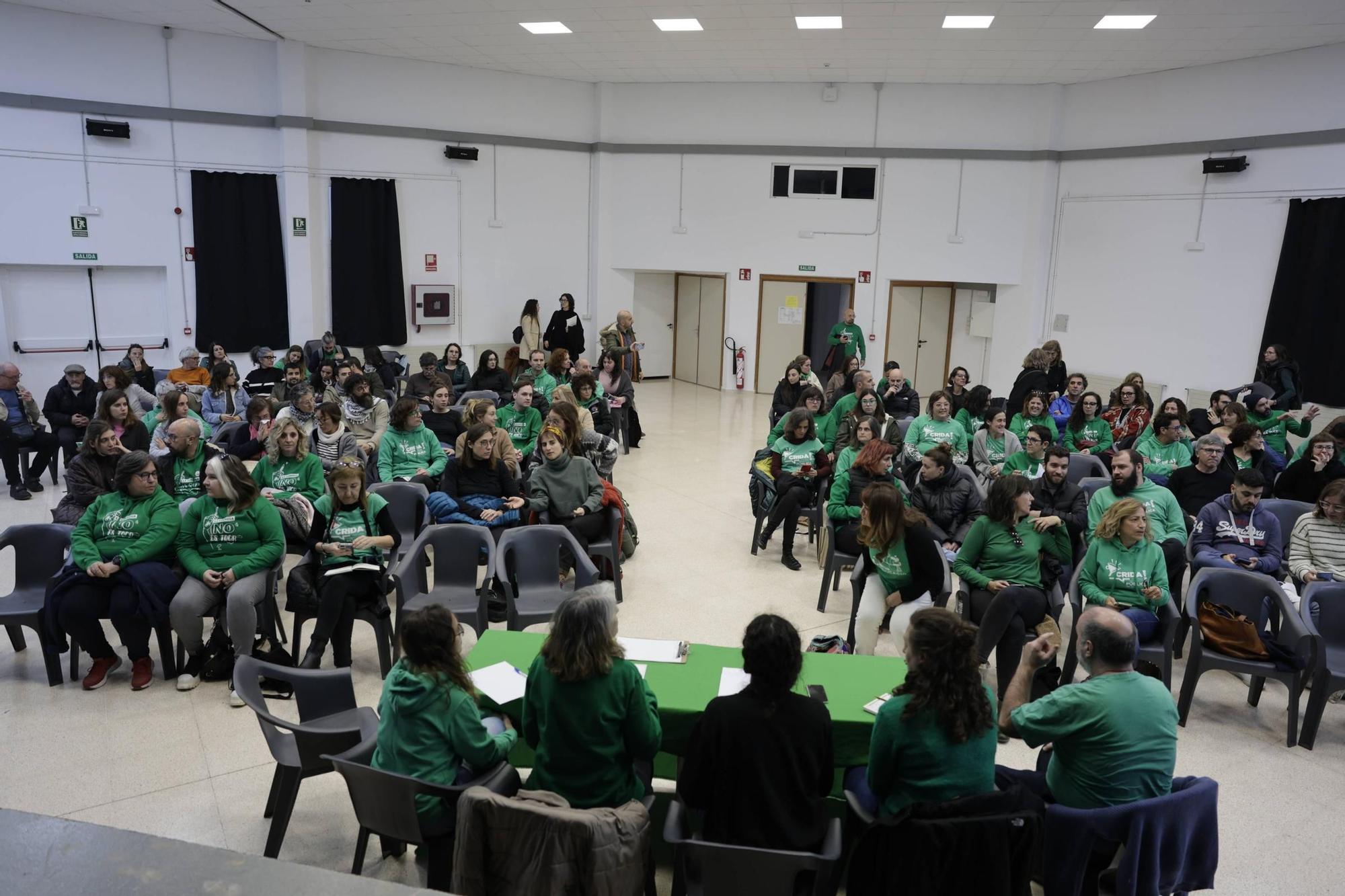 Las camisetas verdes exhiben fuerza ante el "ataque a la lengua" en Mallorca