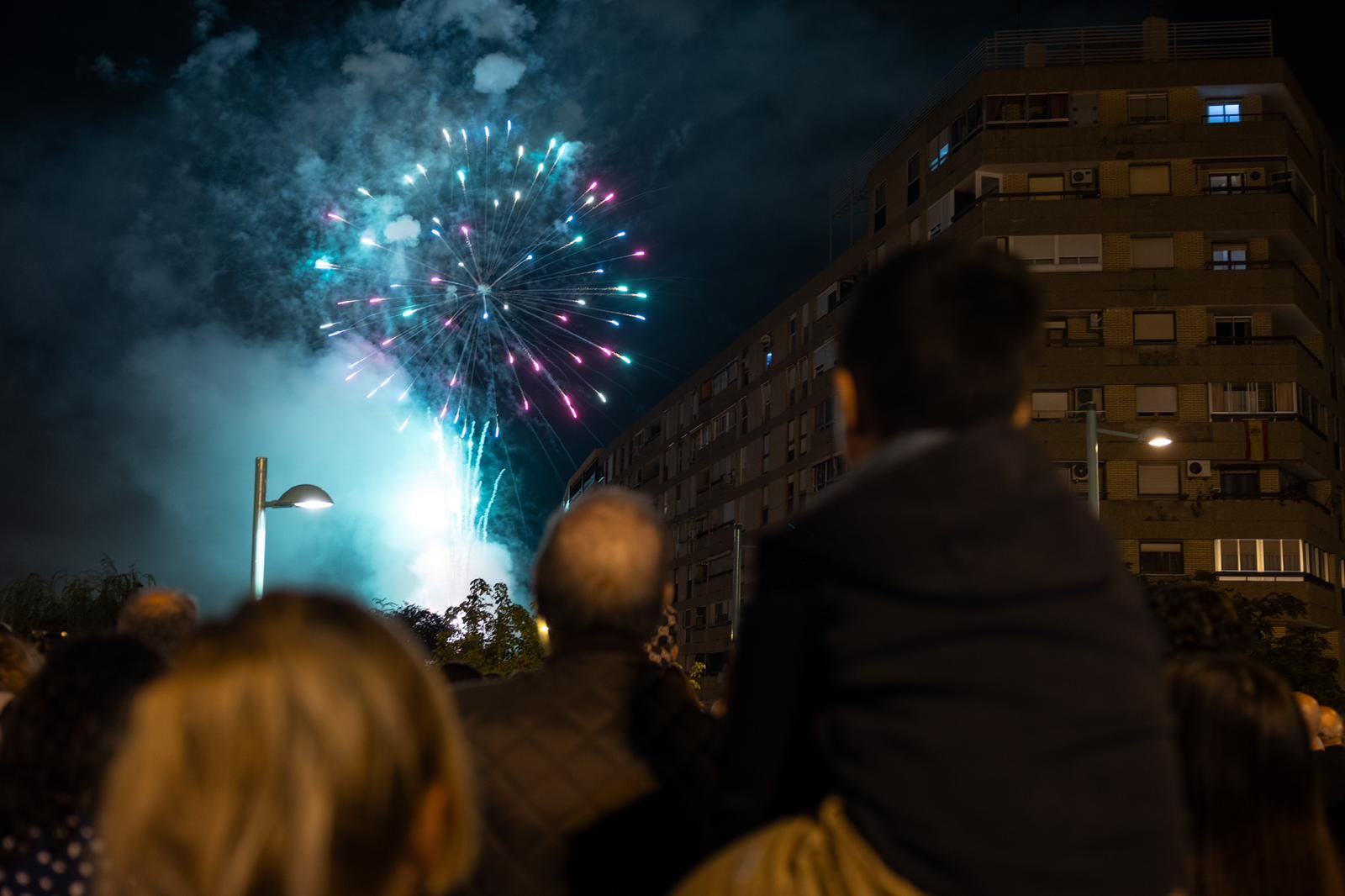 En imágenes | Los fuegos artificiales ponen el broche final a las Fiestas del Pilar 2024