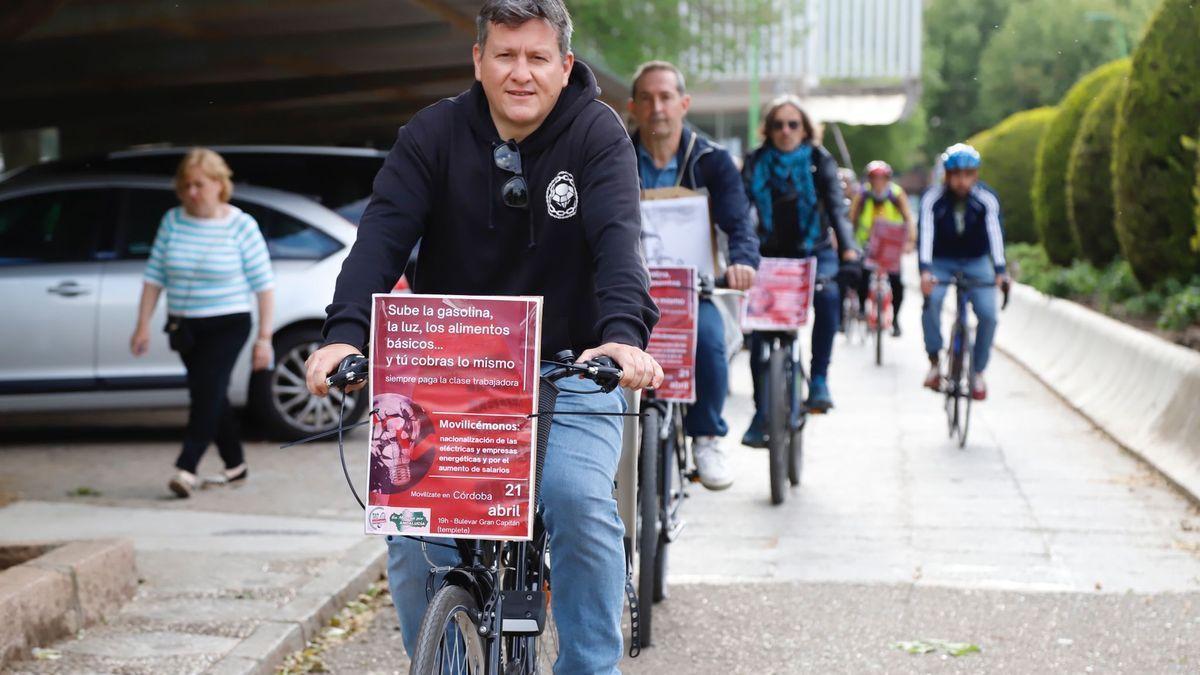 El Consejo del Movimiento Ciudadano propone 35 ideas para mejorar la ordenanza de movilidad.