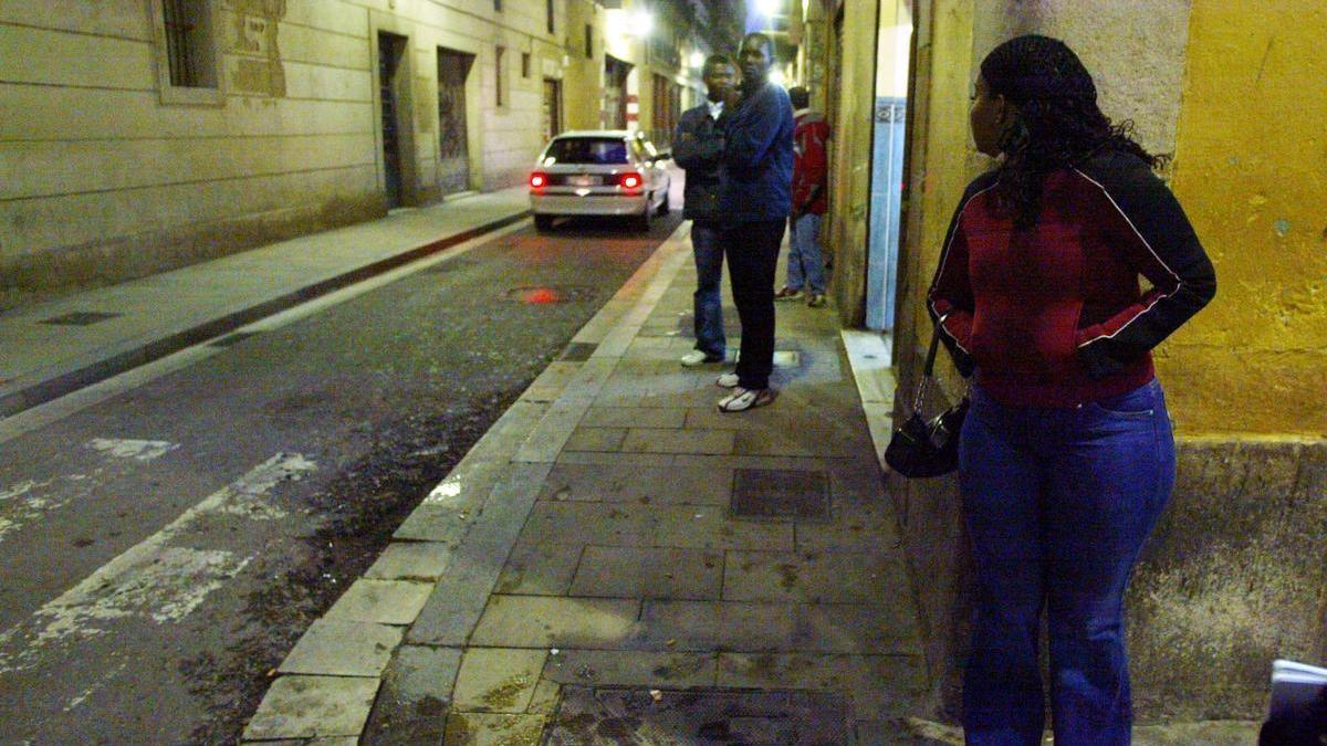 Imagen de archivo del fenómeno de la prostitución en Barcelona.