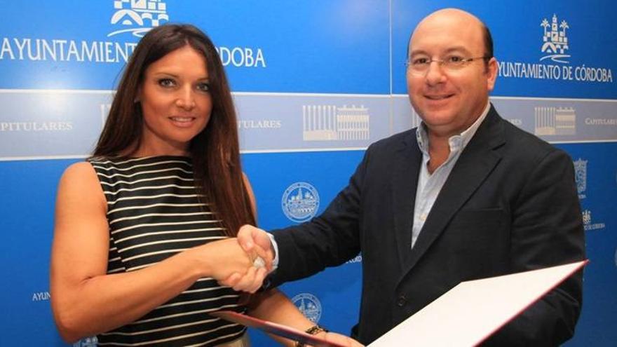 El gobierno municipal y AJE firman un convenio para el fomento de la cultura emprendedora