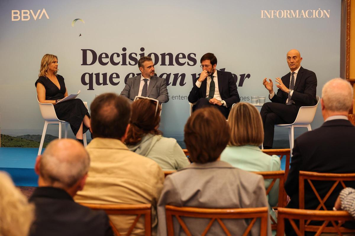 BBVA e INFORMACIÓN celebran en Alcoy un evento sobre inversiones