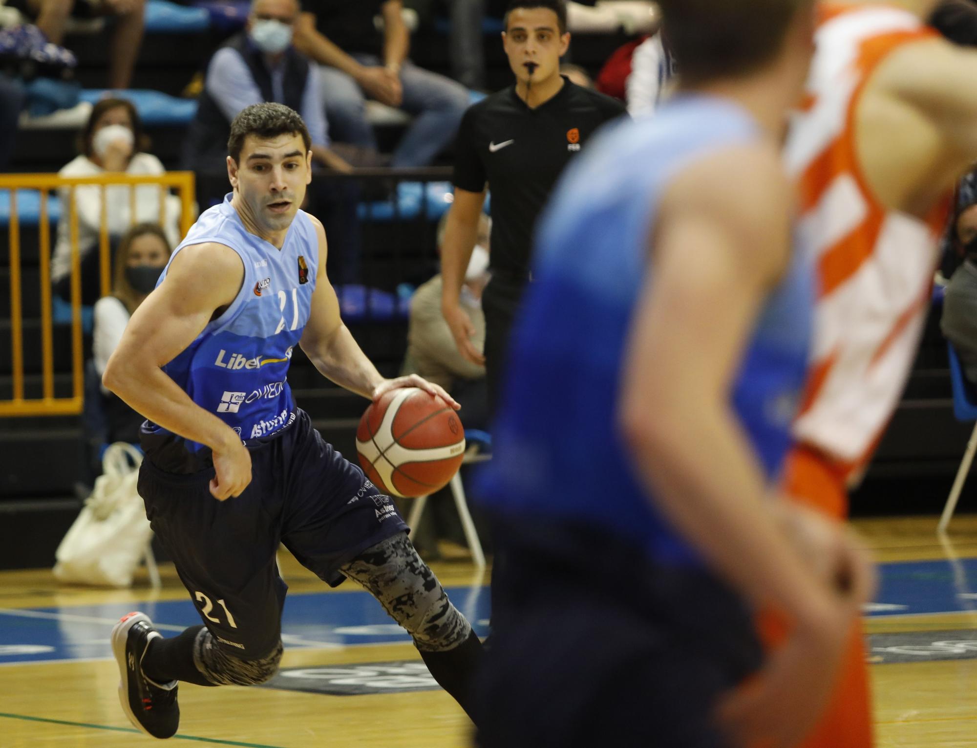 El Leyma asalta Pumarín y sigue soñando ACB