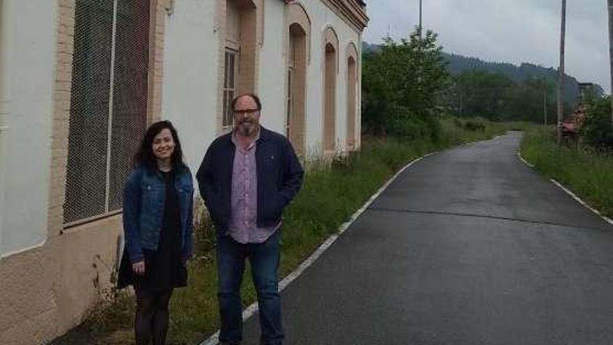 La estación de Cancienes necesita acera