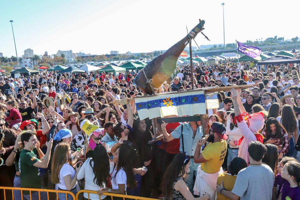 Miles de vecinos de Torrevieja disfrutan del Día de las Paellas en el recinto ferial con motivo de las fiestas patronales de La Purísima2018