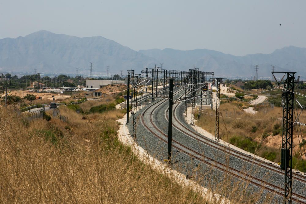 Fomento intensifica las obras del AVE en Elche