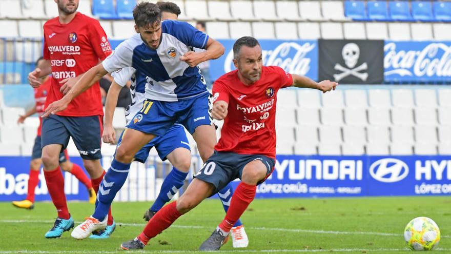 Eloi Amagat, en acció amb l&#039;Olot.