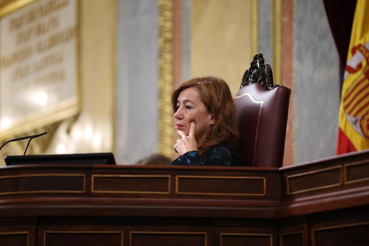 La presidenta del Congrés, Francina Armengol, durant una sessió plenària en el Congrés, a 30 d'abril de 2026