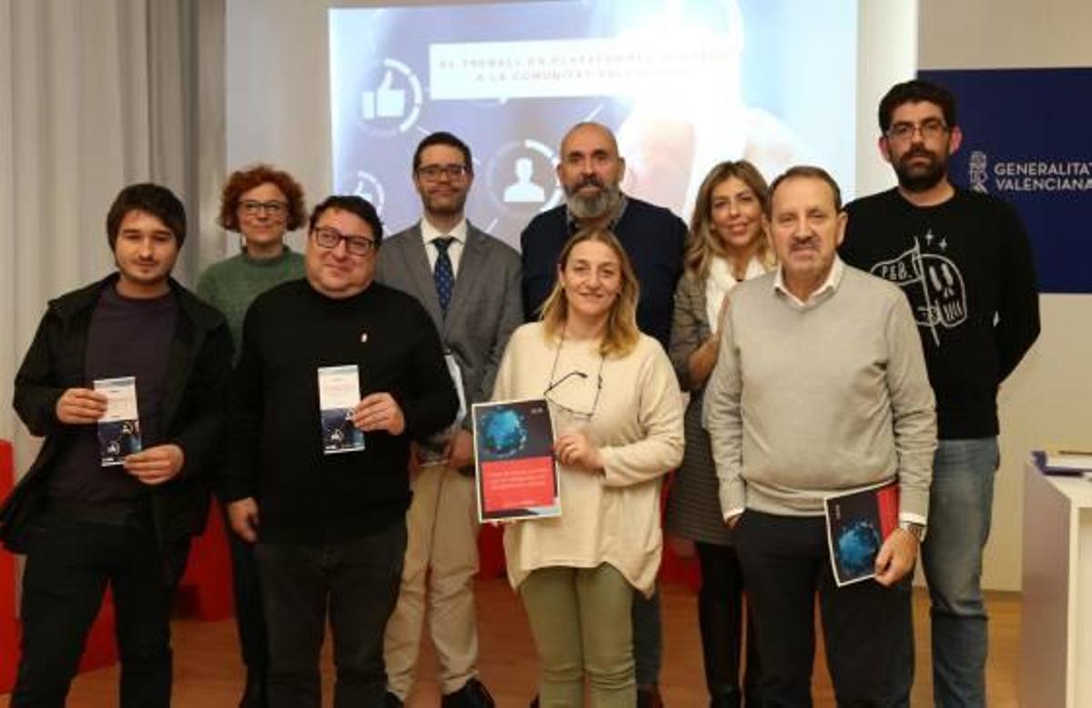 Más que 'riders': el trabajo de plataformas llega a letrados, arquitectos y traductores