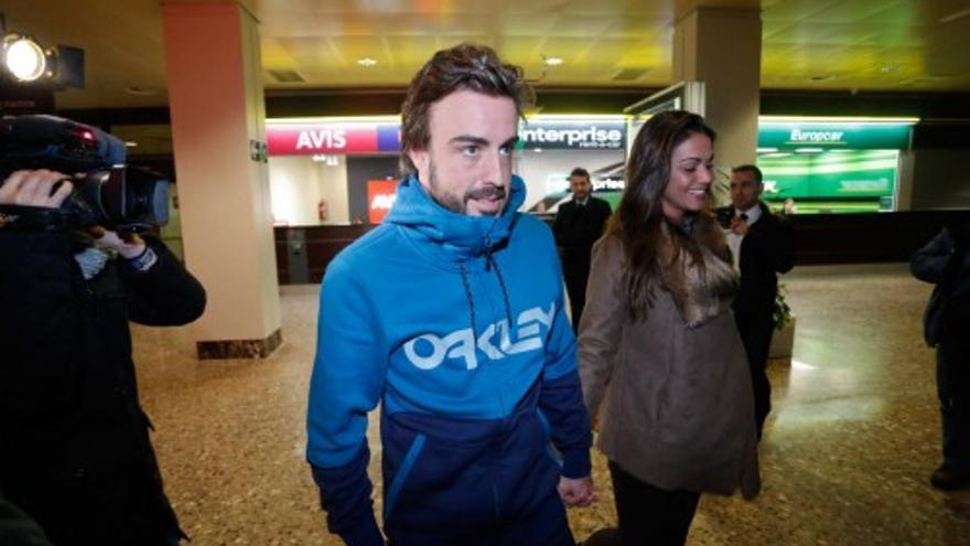 Fernando Alonso y Lara Álvarez llegan a Asturias