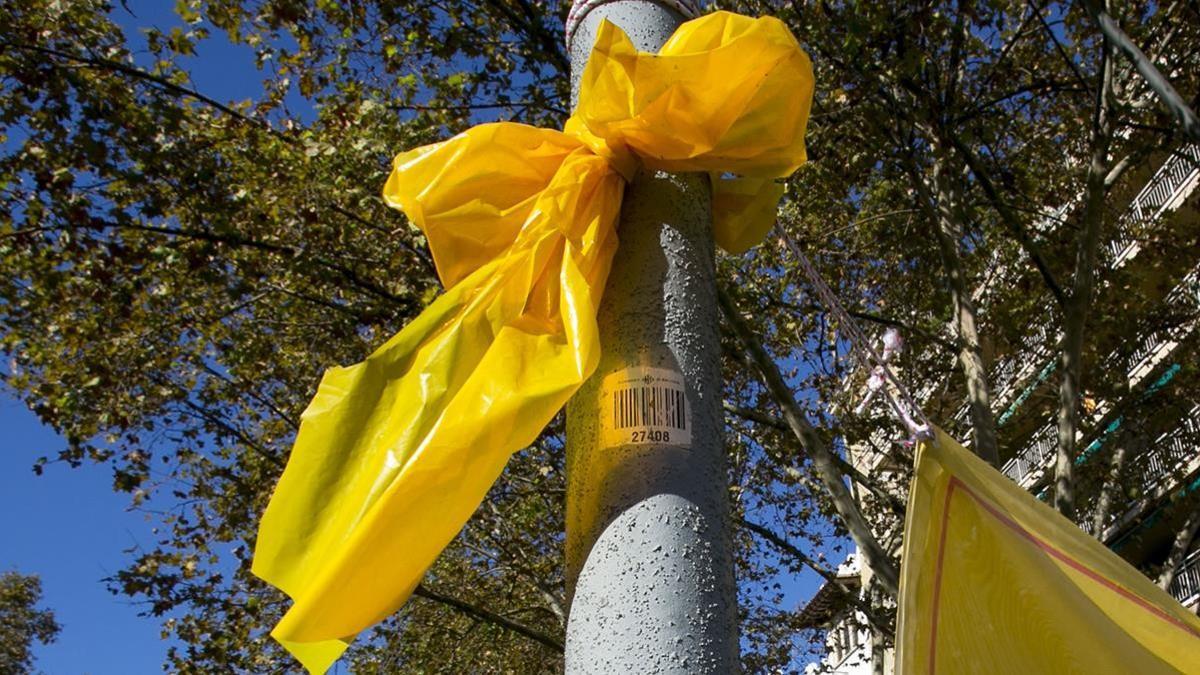 Un lazo amarillo en Barcelona.