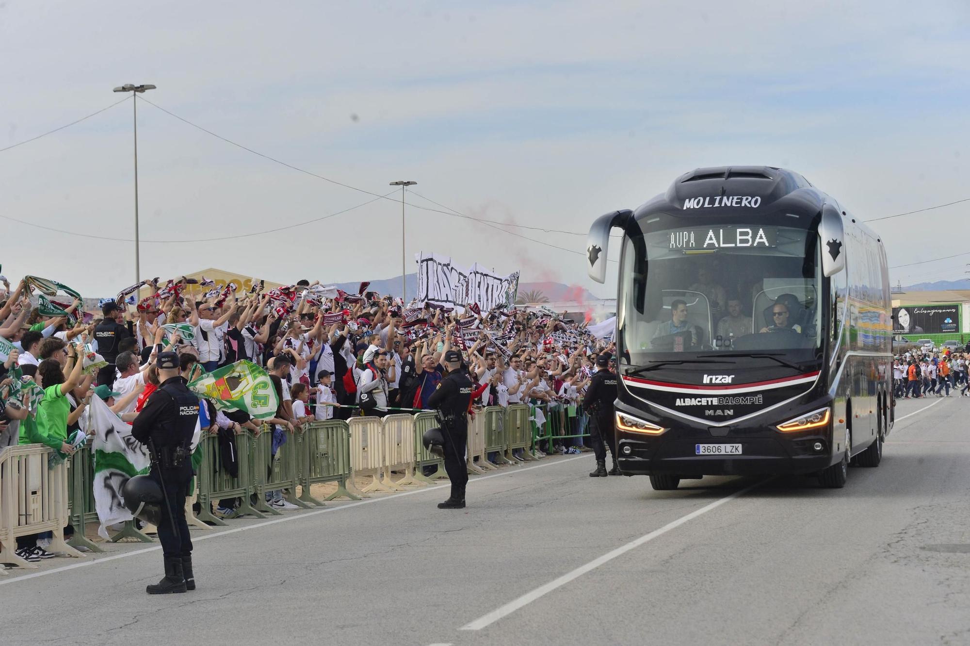 Este Elche puede con todo (3-2)