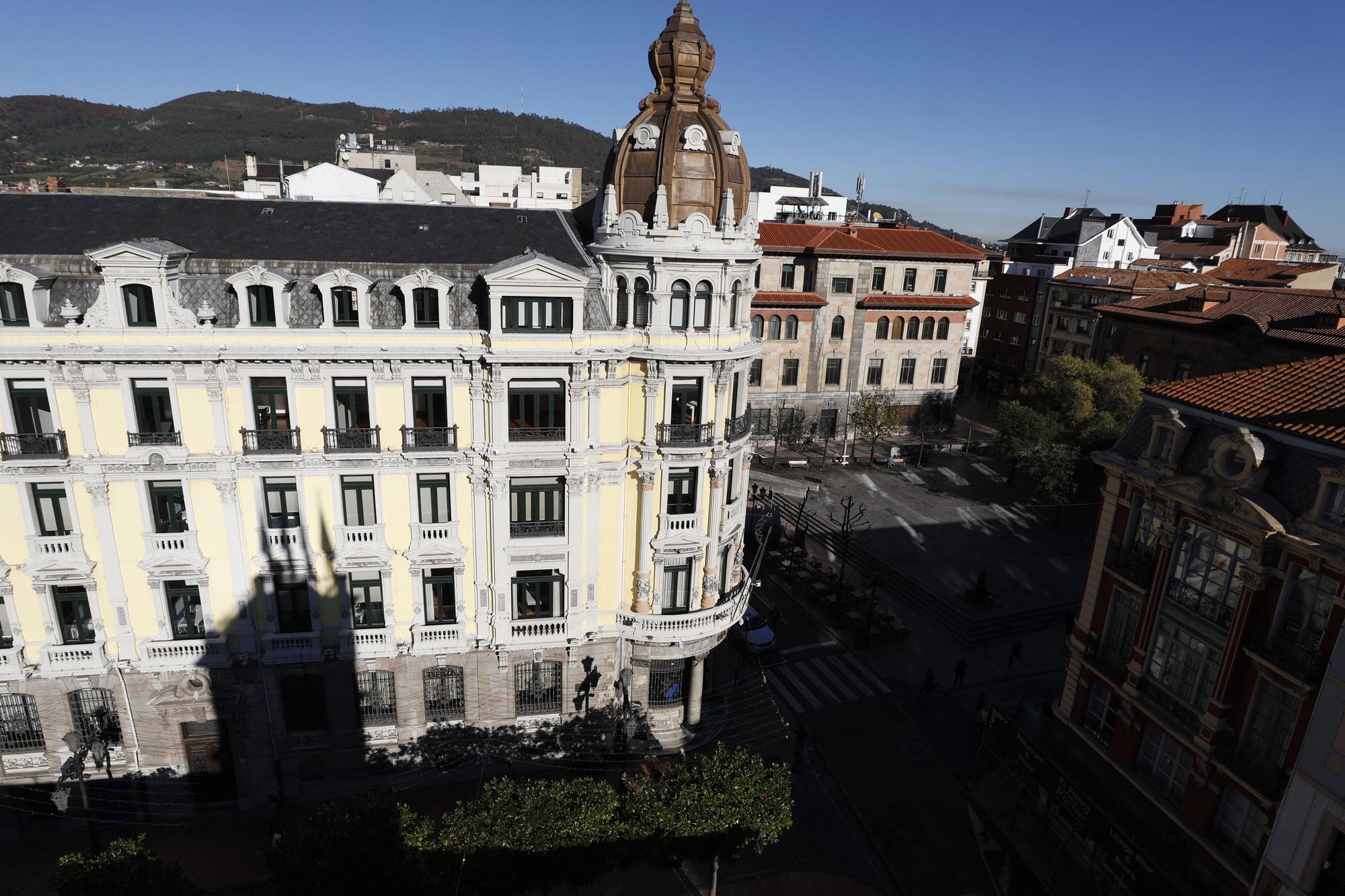 EN IMÁGENES: Los tesoros de la Universidad de Oviedo salen a la luz