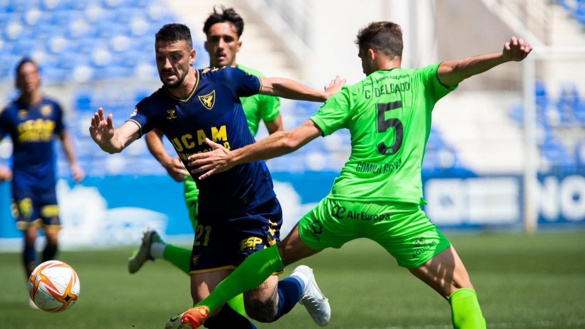 Rubén Mesa, durante el encuentro ante el Atlético Baleares