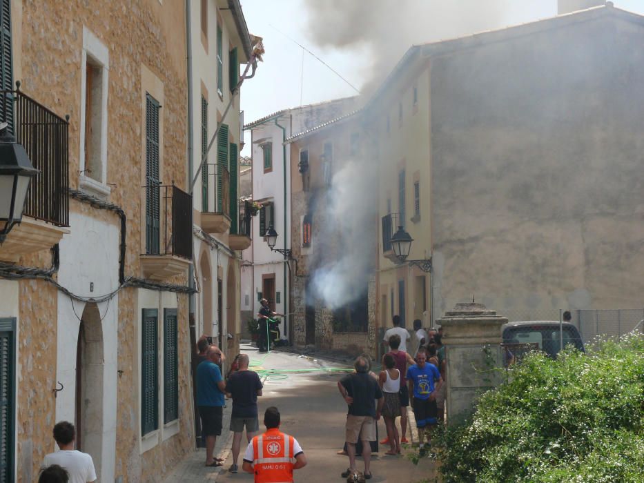 Arde la vivienda de una mujer que iba a ser desahuciada en Palma