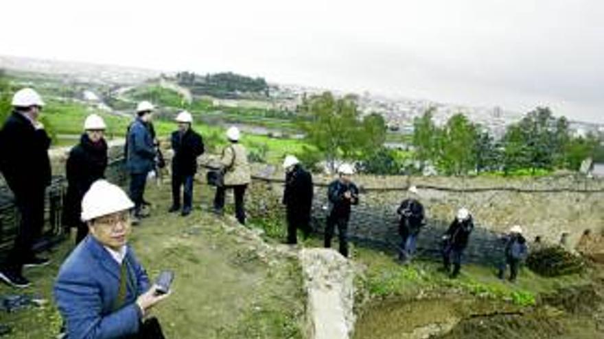 El modelo de rehabilitación del Fuerte de San Cristóbal atrae a arquitectos chinos