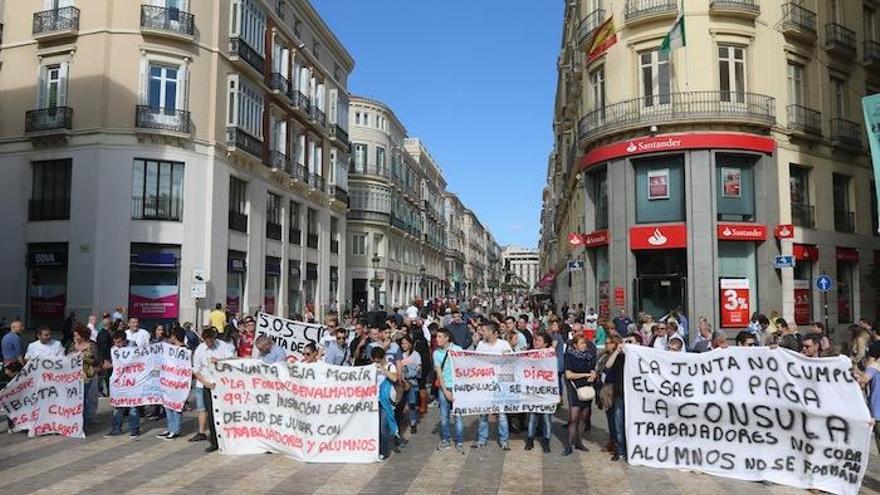 Manifestación de La Cónsula, La Fonda y el CIO de Mijas.