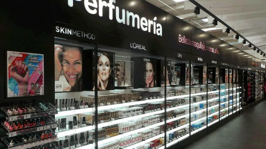 Cambio de imagen de la perfumería de Carrefour