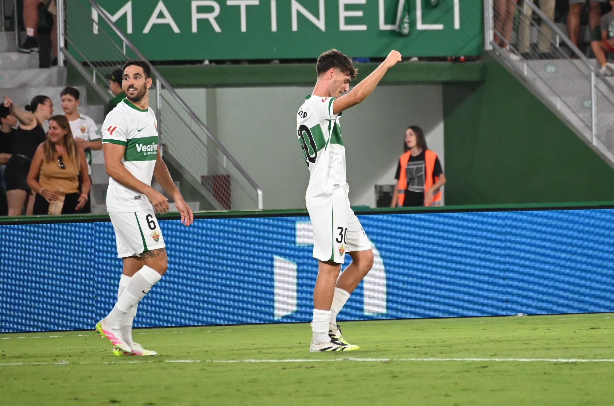 Las mejores imágenes del la victoria del Elche CF frente al Levante (2-0)