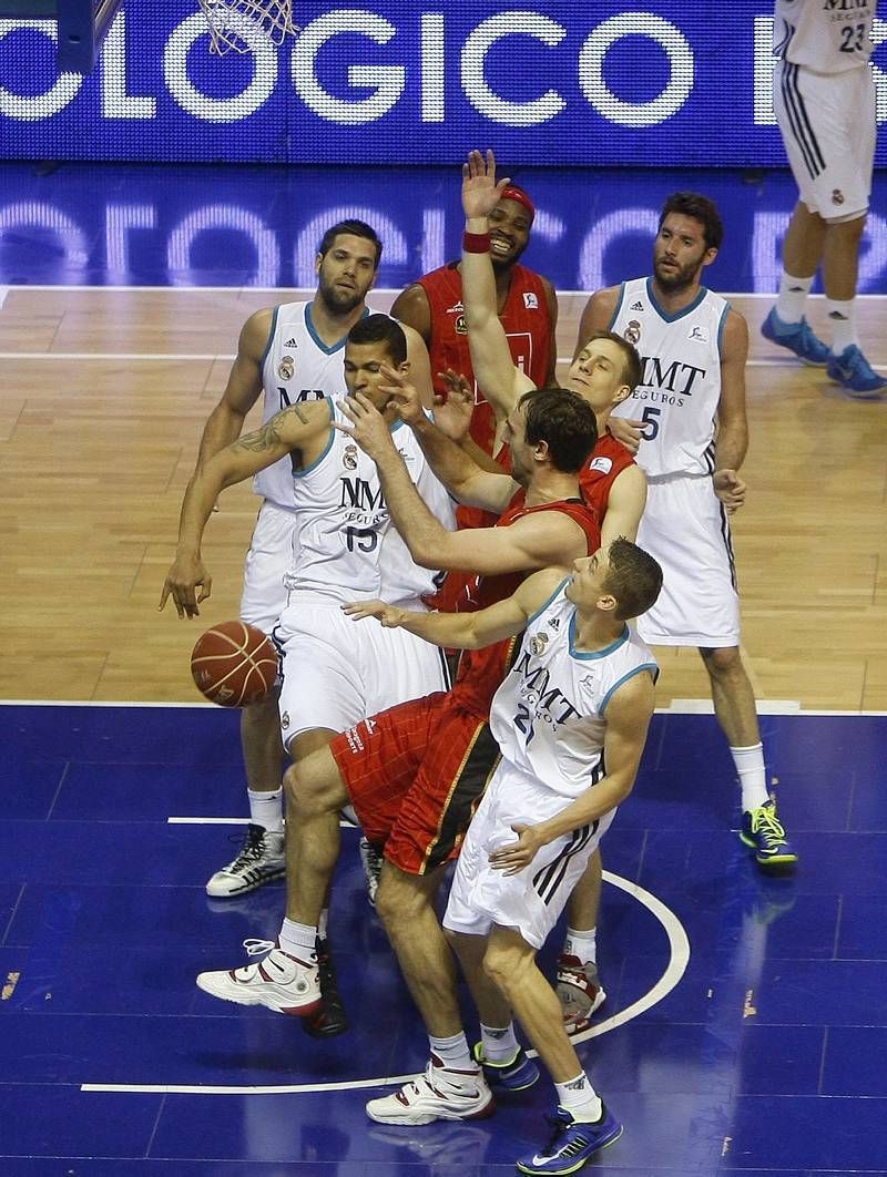 Fotogalería del CAI Zaragoza-Real Madrid