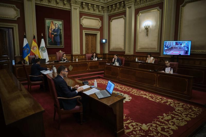 Pleno Sesión Ordinaria + Extraordinario Ayuntamiento de Santa Cruz de Tenerife  | 29/05/2020 | Fotógrafo: Andrés Gutiérrez Taberne