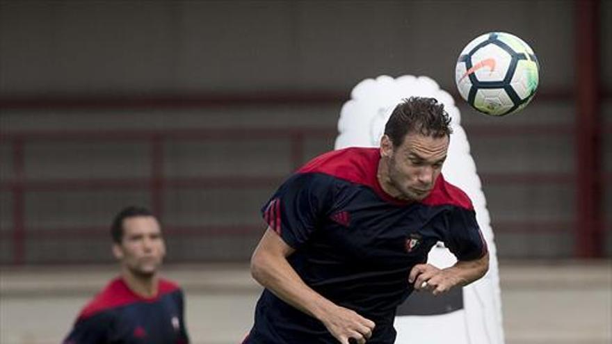 «Hablé con Lalo y con Natxo, pero cogí el camino de Osasuna»