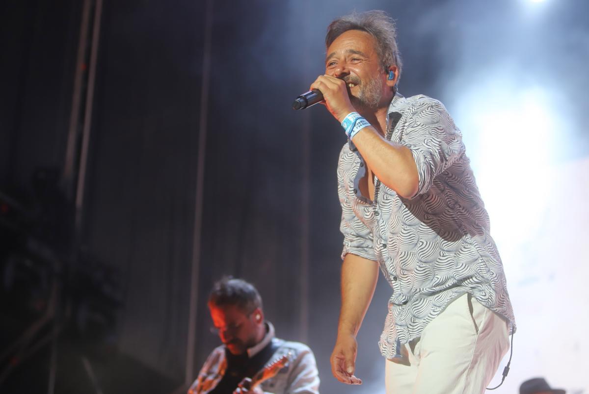 Love of lesbian regresó a Zaragoza por todo lo alto ante un público enfervorecido.