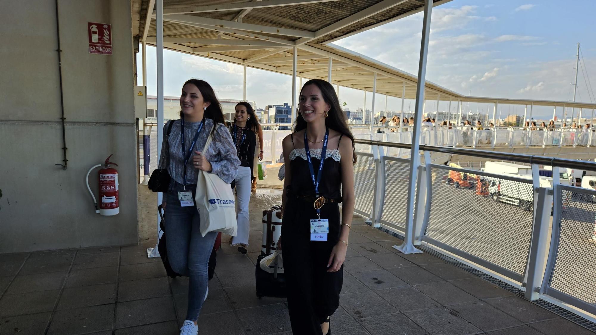 Fin del camino. Las falleras de 2024 y 2025 finalizan la escapada a Ibiza