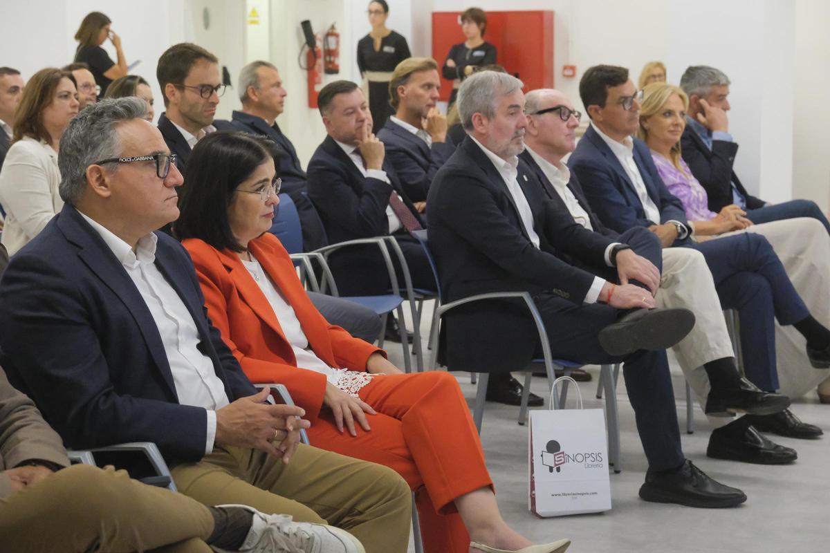 Iván Redondo presenta su libro 'El Manual' en el Club La Provincia