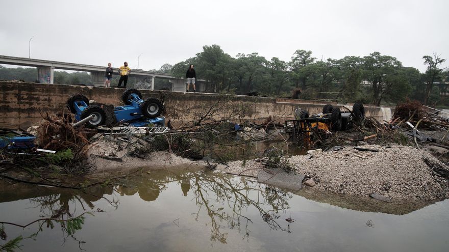 Unas graves inundaciones dejan al menos 27 muertos y decenas de desaparecidos en Texas, EEUU
