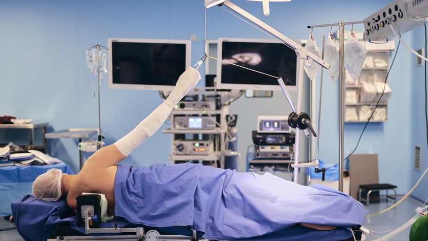 La Unidad de Traumatología de IMED Valencia se refuerza con el doctor Ernesto Fernández García, referente en cirugía artroscópica y medicina deportiva