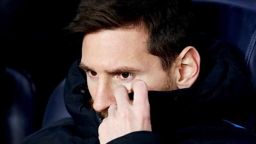 Leo Messi se queda de salida en el banquillo ante el Athletic