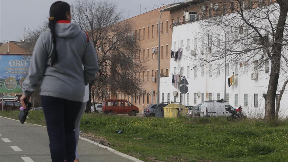 Cuatro barrios de Córdoba se mantienen entre los más pobres de España