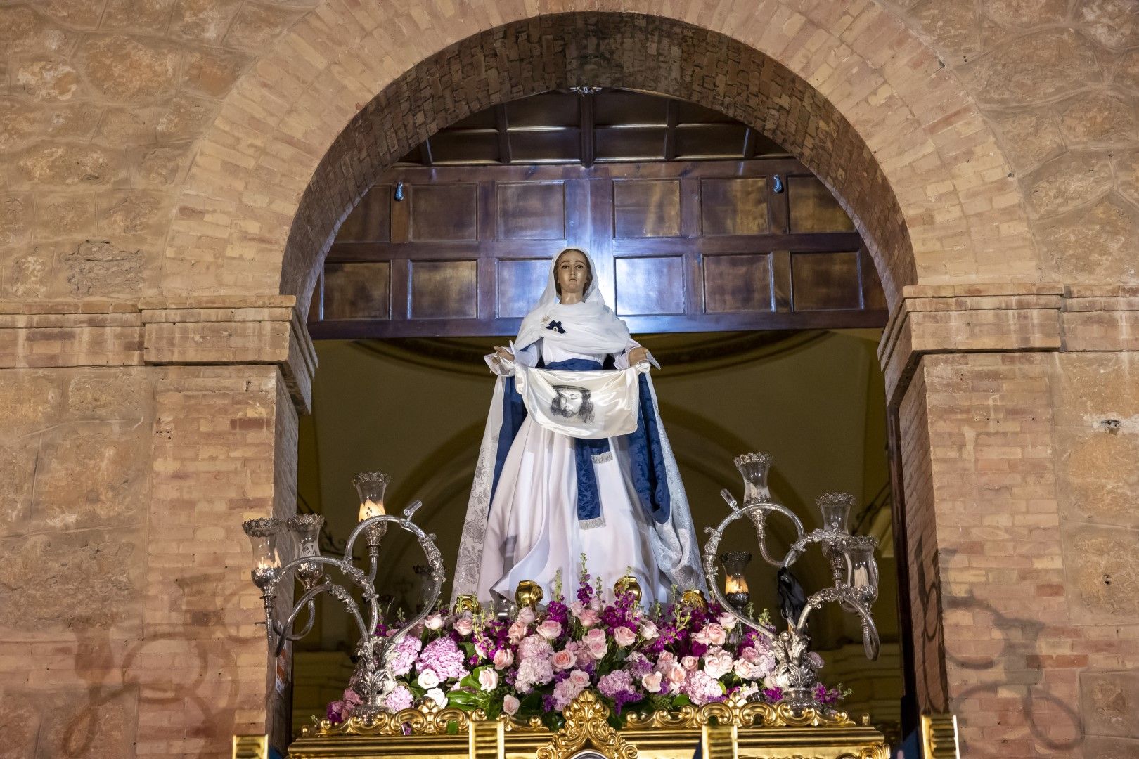 Encuentro de la Vía Dolorosa en Torrevieja del Miércoles Santo con la presencia del obispo José Ignacio Munilla